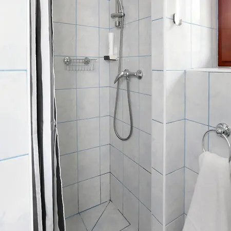 Skala Guest house *