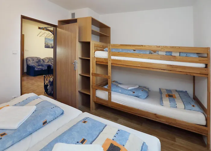 Skala Pensión Cenkovice
