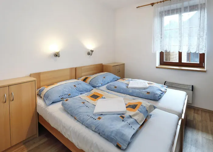 Skala Pensión Cenkovice